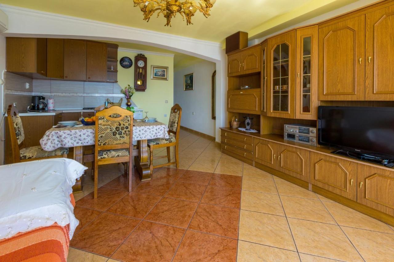 MALI MARINO Selce Apartment Exterior foto
