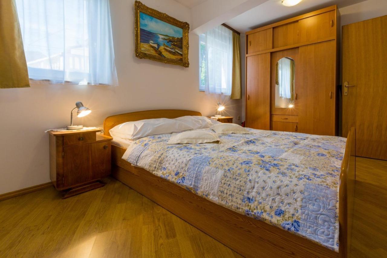 MALI MARINO Selce Apartment Exterior foto